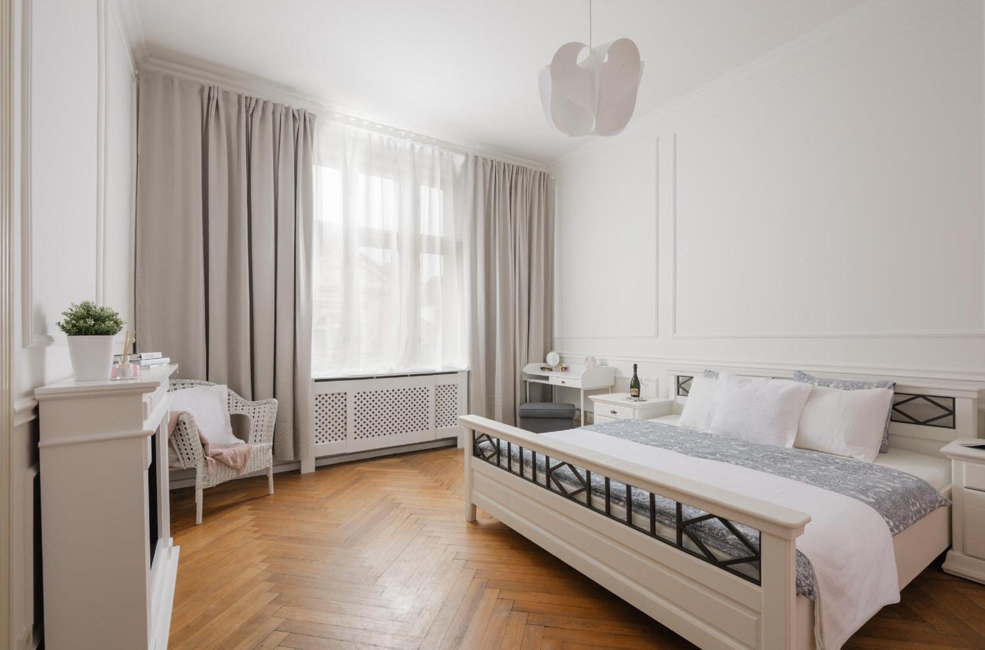 Apartment Airstay : Deluxe Old Town *