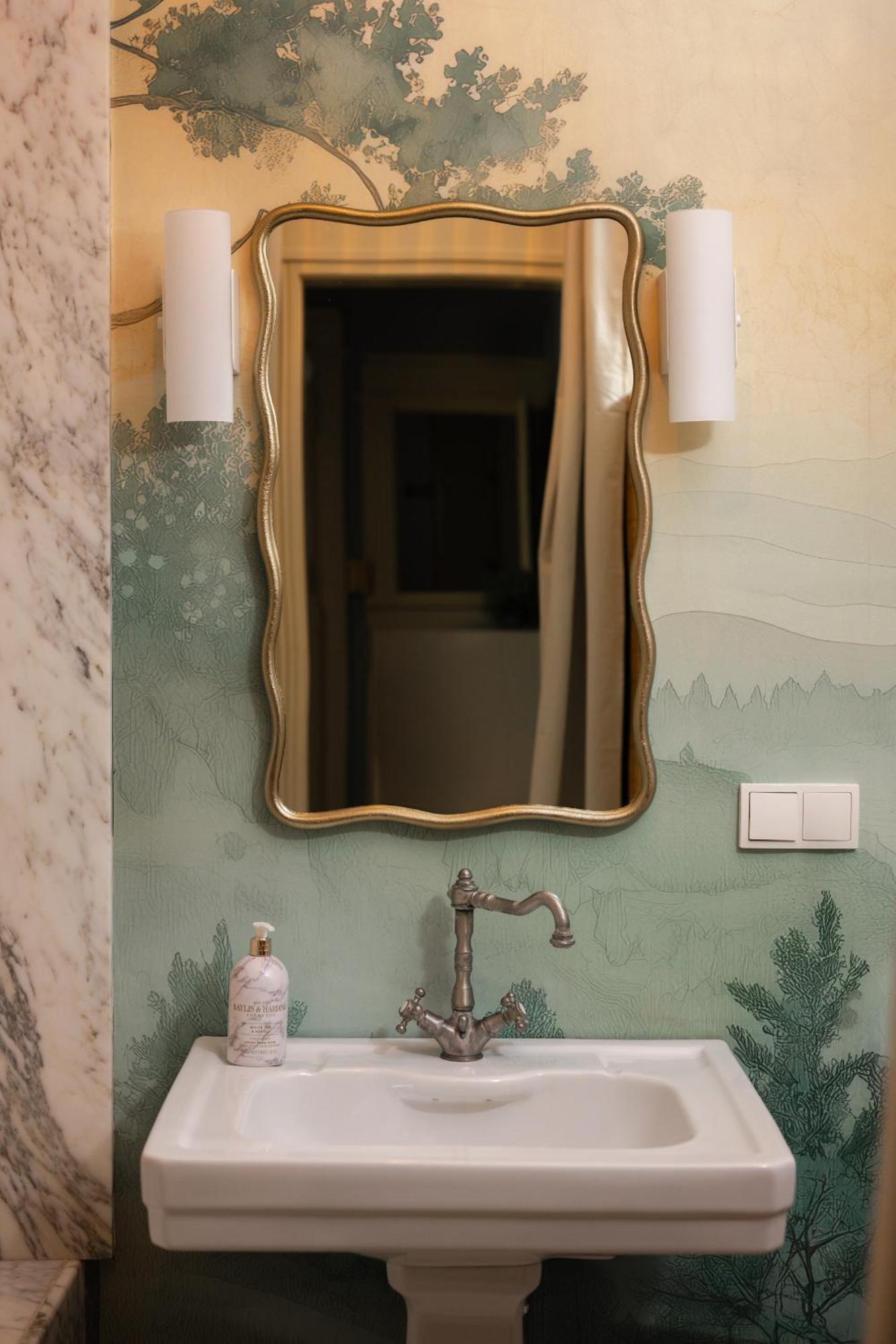 Airstay : Deluxe Old Town Apartmán *